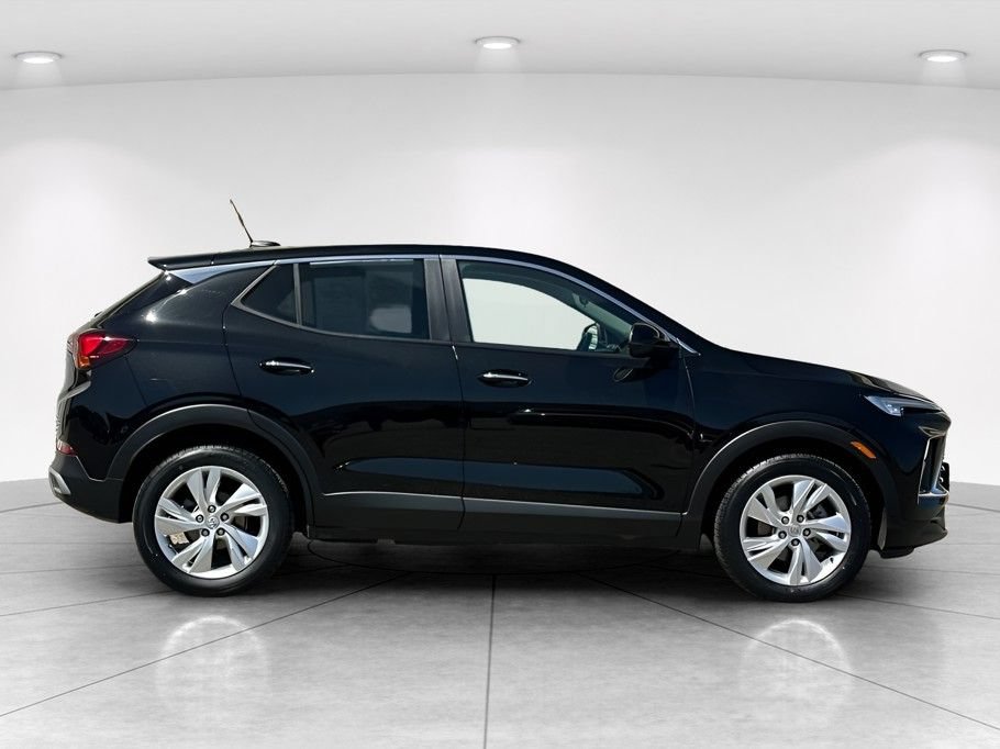 Used 2024 Buick Encore GX Preferred FWD image 8