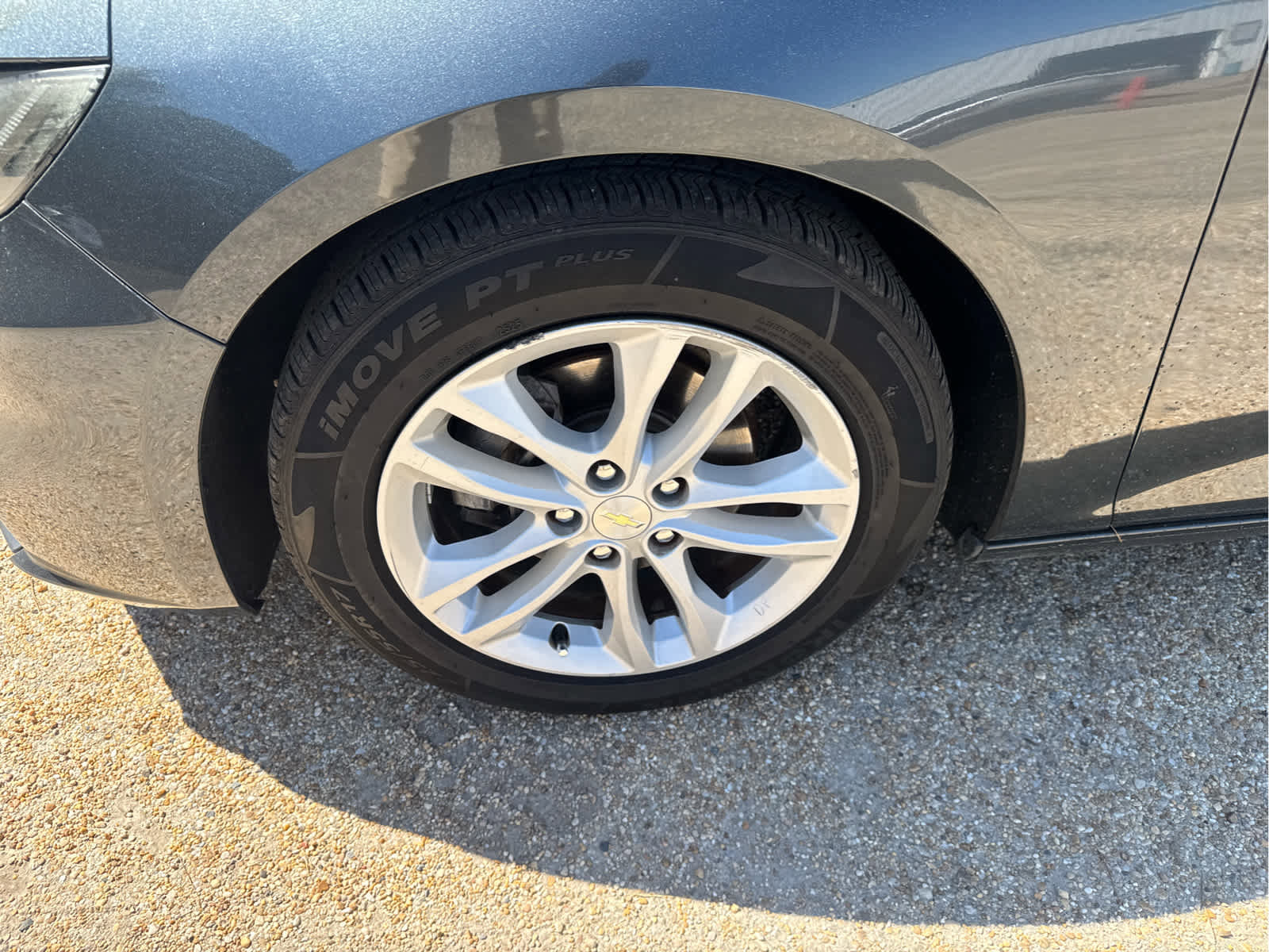 Used 2016 Chevrolet Malibu LT FWD image 12