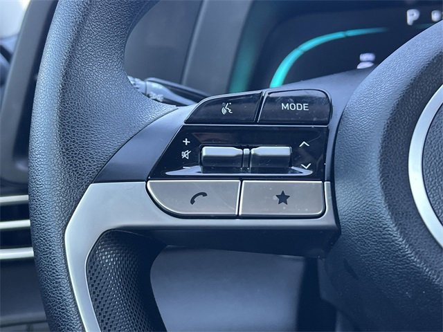 Certified 2025 Hyundai Elantra Blue image 19