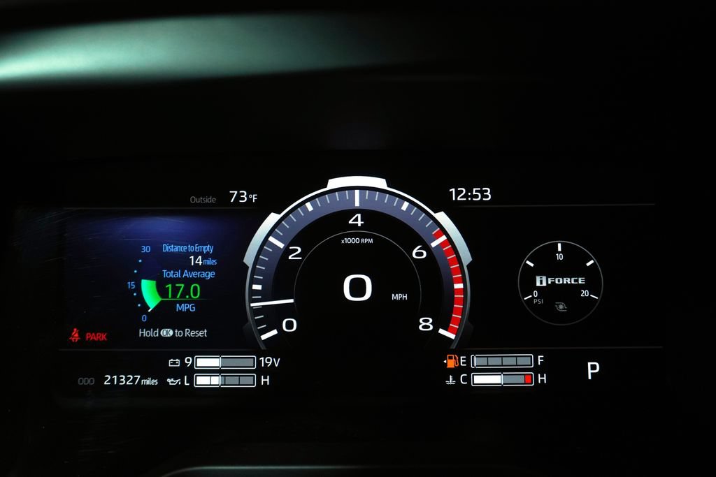 Used 2023 Toyota Tundra Platinum AWD/4WD image 29