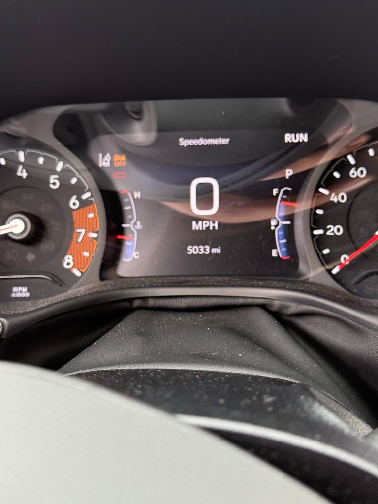 Used 2025 Jeep Compass Sport image 9