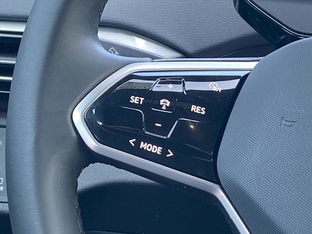 Certified 2024 Volkswagen ID.4 S image 5