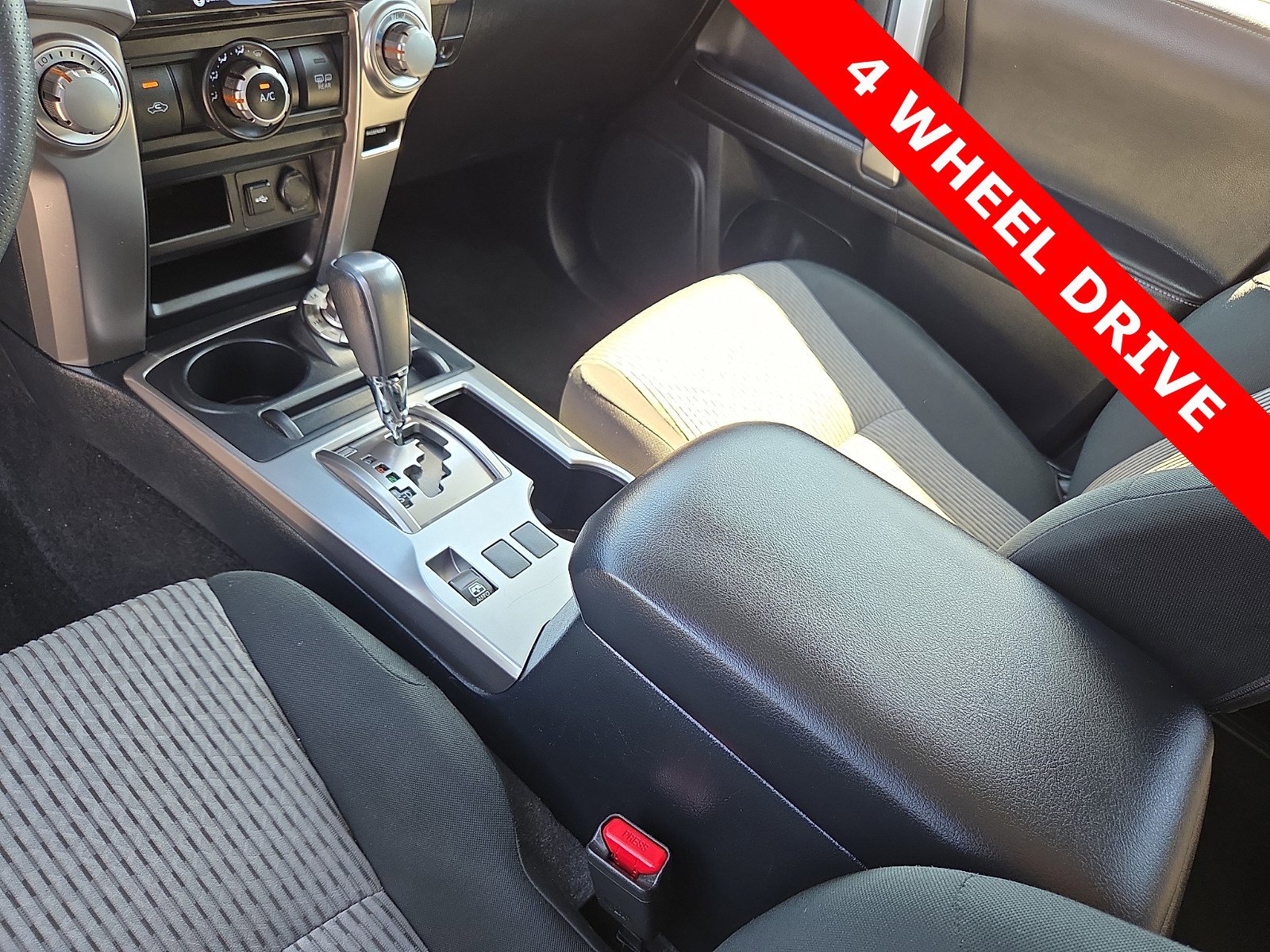 Used 2024 Toyota 4Runner SR5 image 25