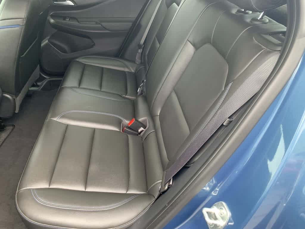 Used 2025 Buick Envista Sport Touring w/ Convenience I Package FWD image 18