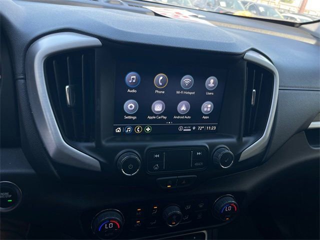 Used 2024 GMC Terrain SLT image 16
