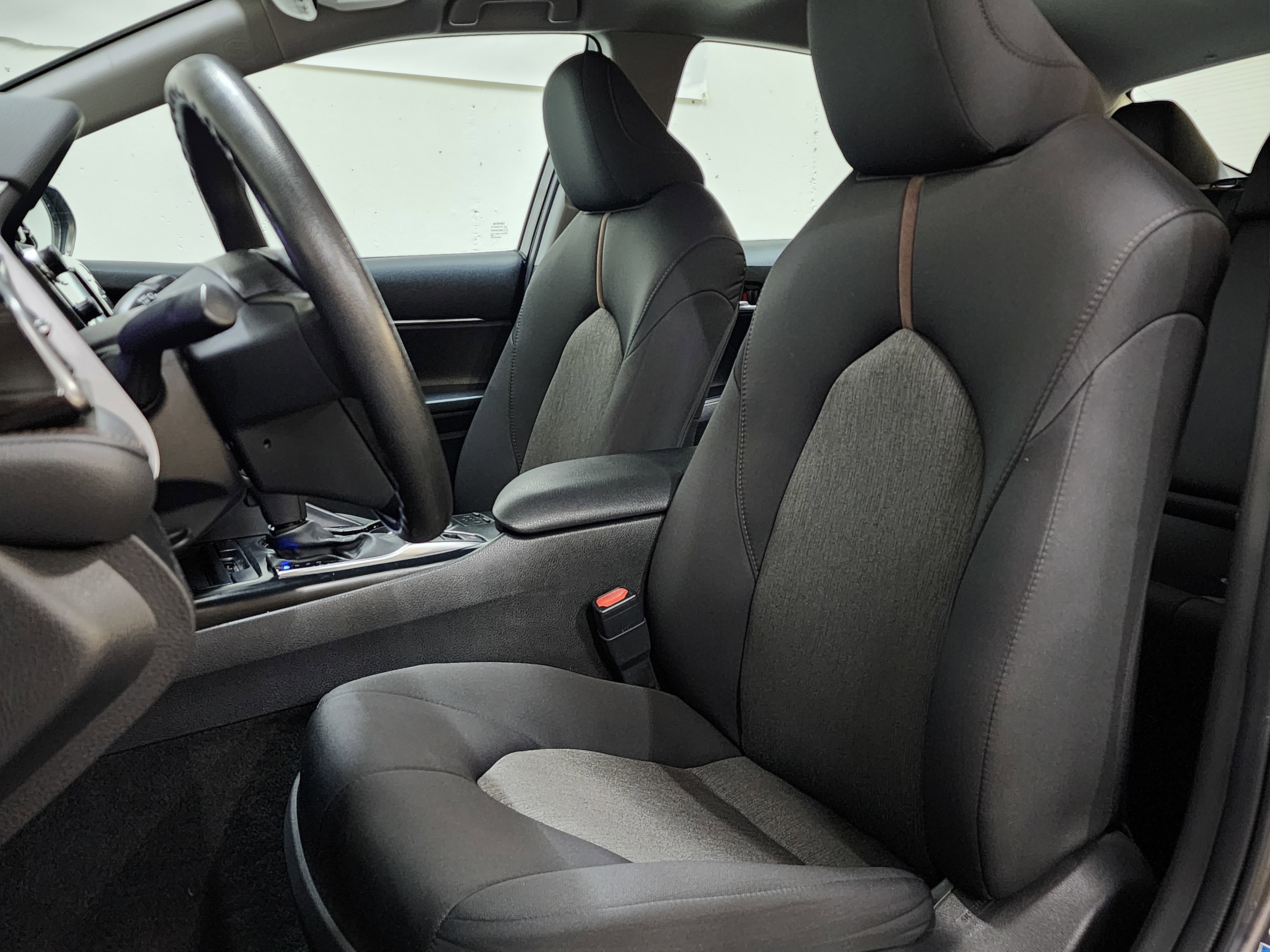 Used 2020 Toyota Camry LE w/ Convenience Package AWD/4WD image 15