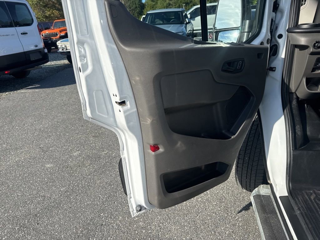 Used 2023 Ford Transit 250 Low Roof w/ Exterior Upgrade Package image 20