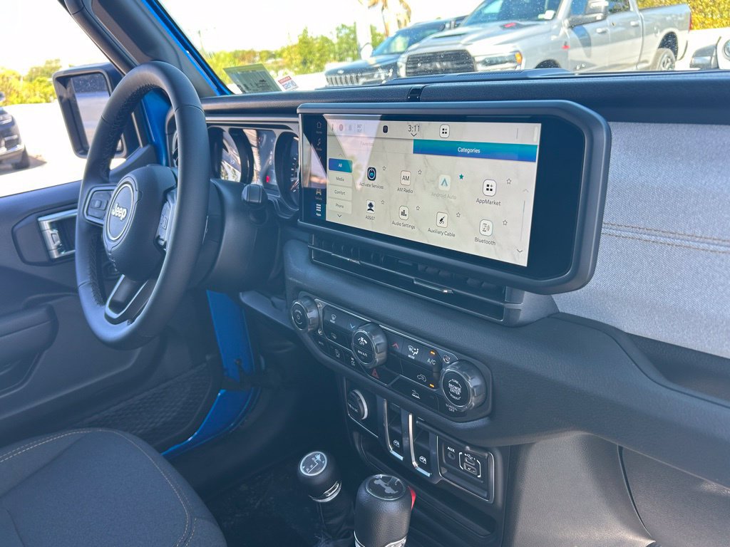 New 2025 Jeep Wrangler Sport AWD/4WD image 18