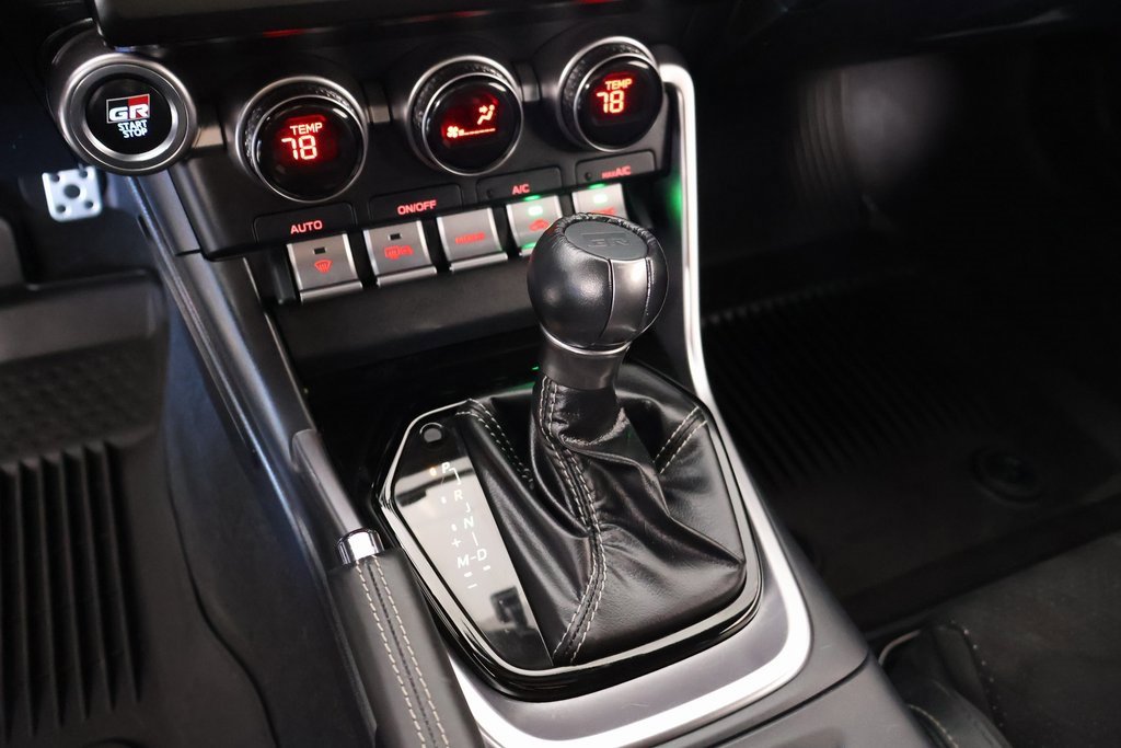 Used 2023 Toyota GR86 Premium w/ ALL Weather Mat Package (TMS) image 7