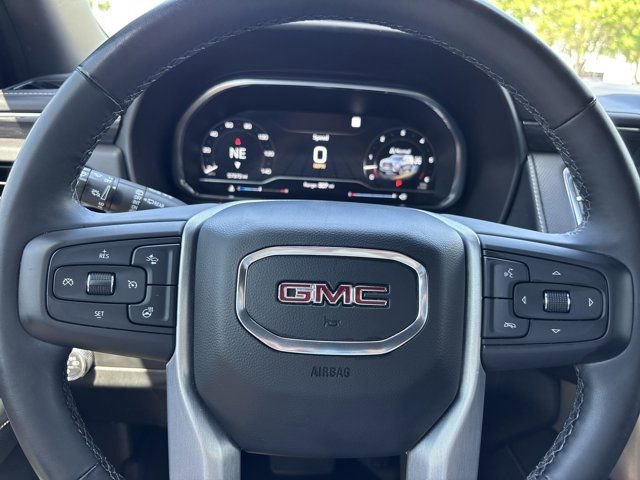 Used 2023 GMC Yukon SLT w/ SLT Premium Package AWD/4WD image 31