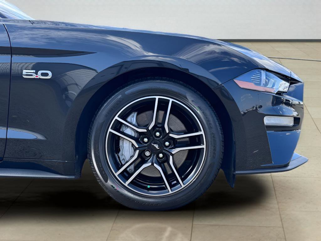 Used 2020 Ford Mustang GT Premium w/ Equipment Group 401A RWD image 41