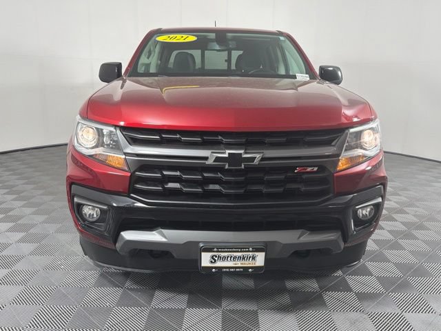 Used 2021 Chevrolet Colorado Z71 AWD/4WD image 3
