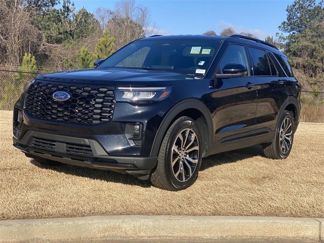 Used 2025 Ford Explorer ST-Line image 10