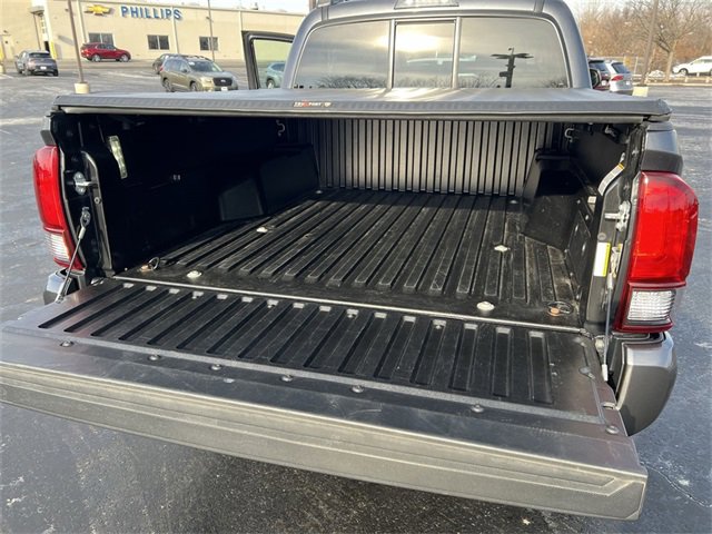 Used 2023 Toyota Tacoma SR image 17