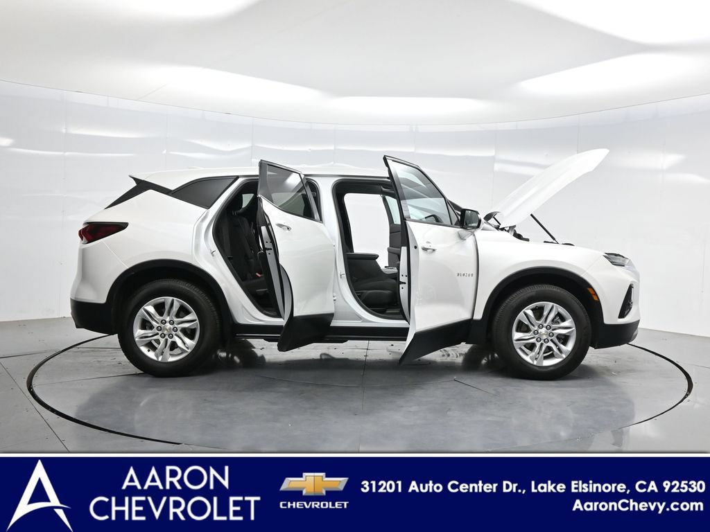 Used 2022 Chevrolet Blazer LT AWD/4WD image 3