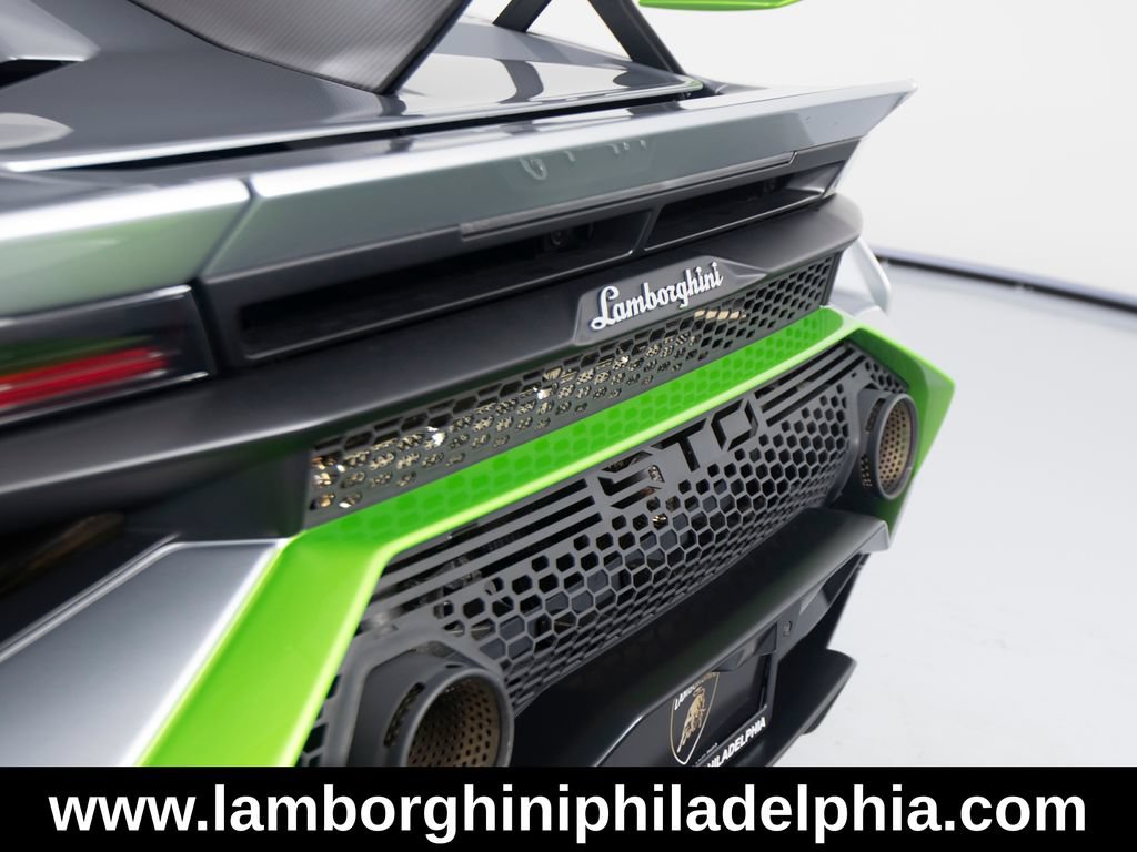 Used 2023 Lamborghini Huracan STO RWD image 48