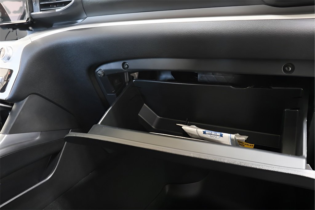 Used 2023 Ford Explorer XLT w/ Equipment Group 202A image 33