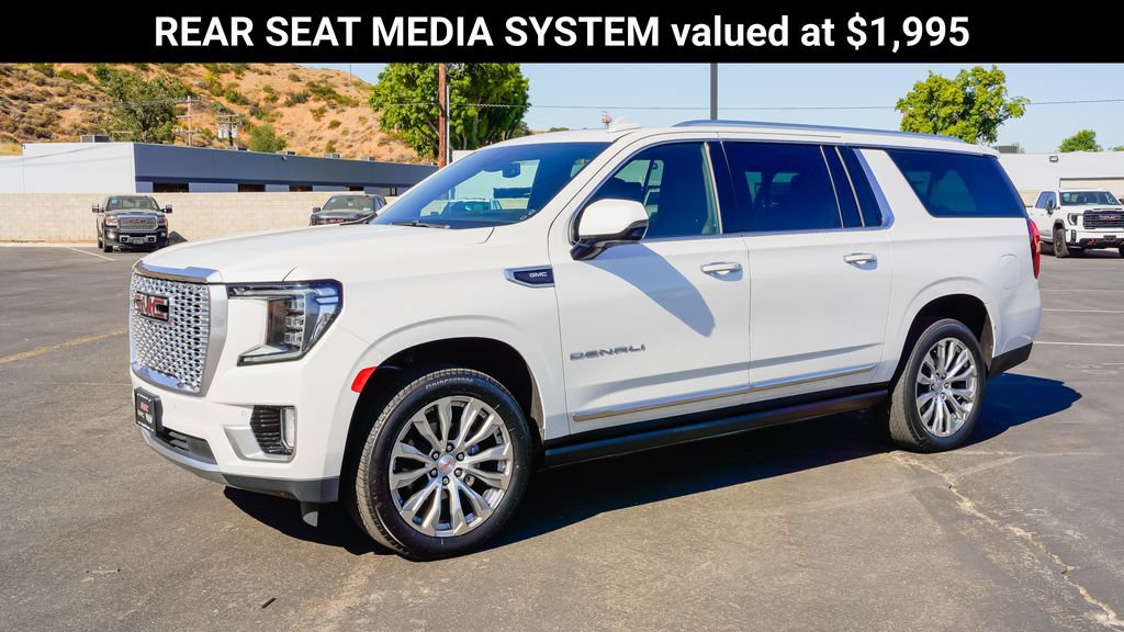 Used 2023 GMC Yukon XL Denali AWD/4WD image 4