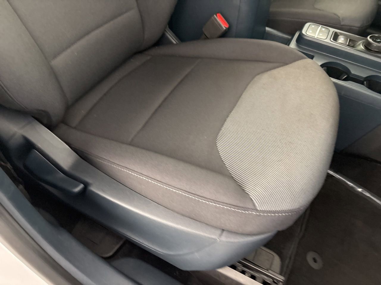 Used 2022 Ford Maverick XL image 25