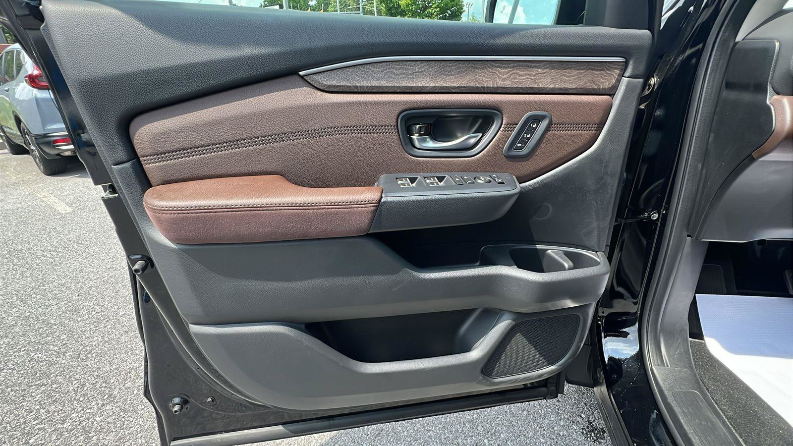 New 2026 Honda Pilot Elite image 24