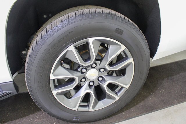 Used 2019 Chevrolet Suburban Premier image 25