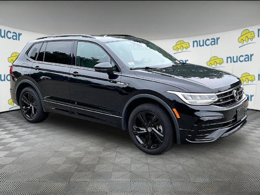 Used 2024 Volkswagen Tiguan SE R-Line