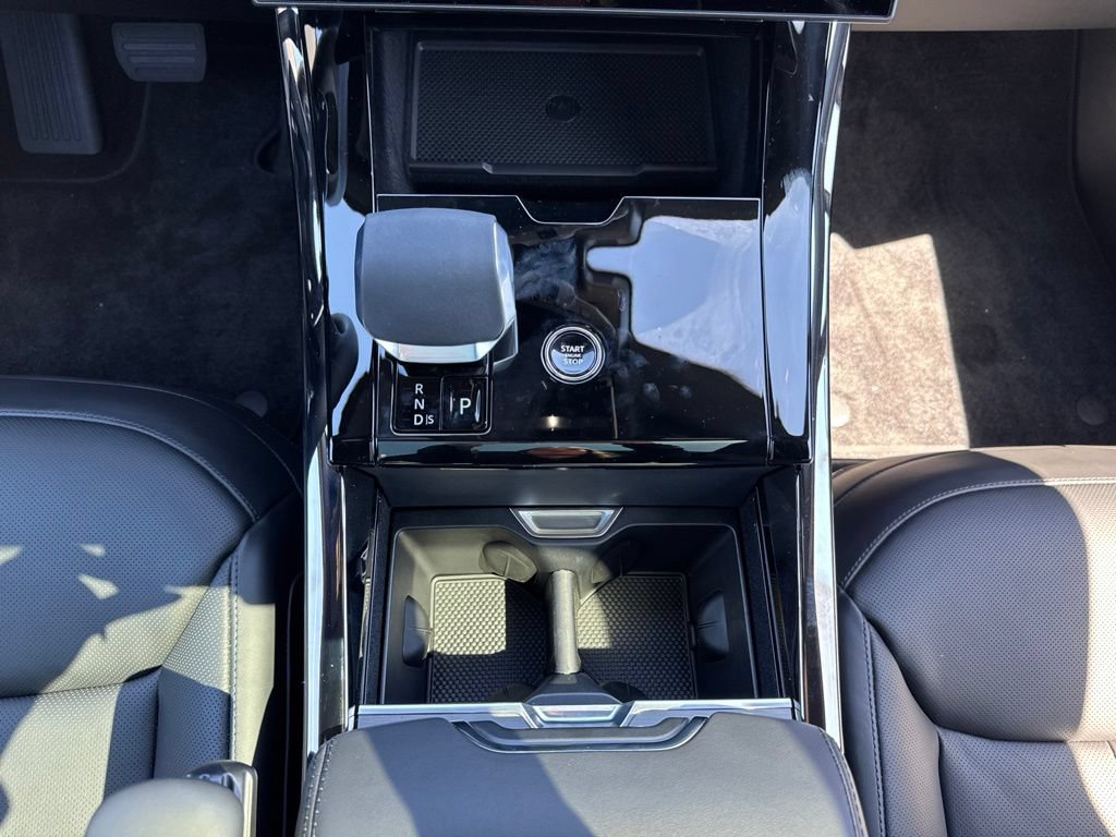 New 2026 Land Rover Range Rover Sport SE AWD/4WD image 23