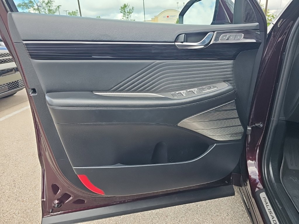 Certified 2024 Hyundai Palisade Calligraphy FWD image 10
