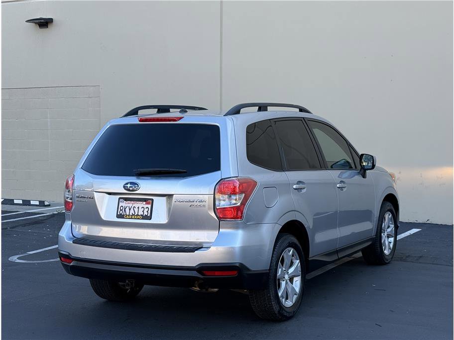 Used 2015 Subaru Forester 2.5i Premium image 7
