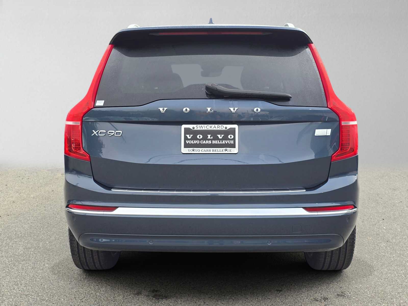 Certified 2023 Volvo XC90 T8 Ultimate w/ Protection Package Premier AWD/4WD image 5