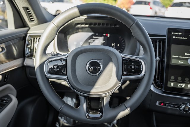 New 2026 Volvo XC90 B6 Plus w/ Protection Package Premier image 28