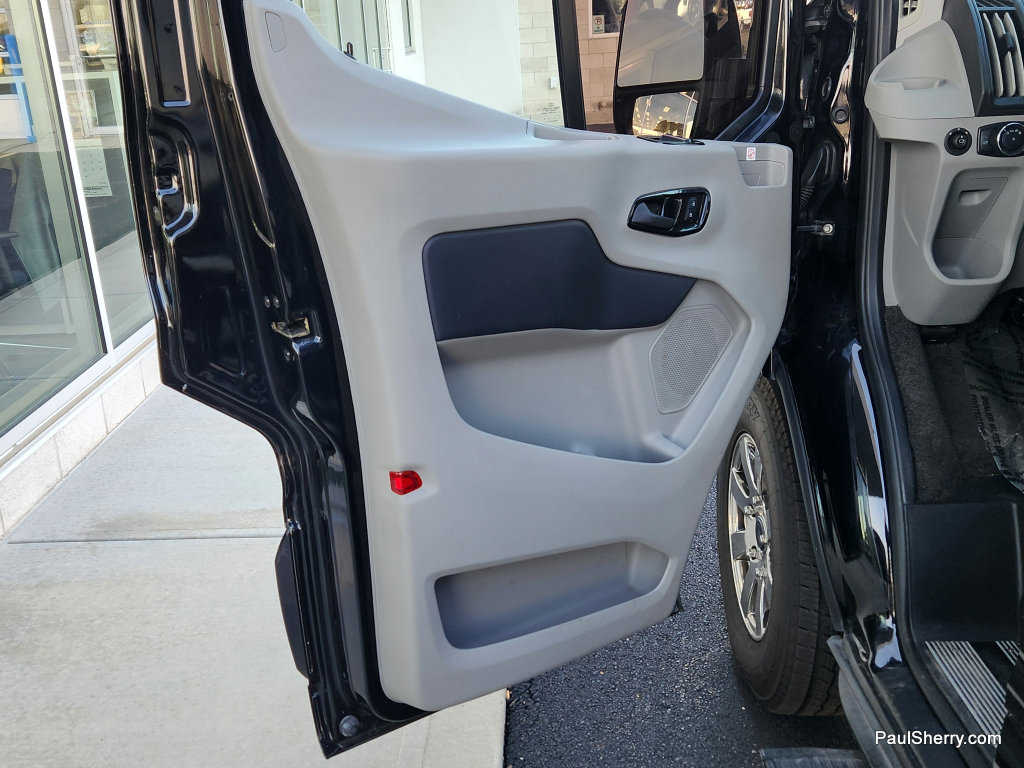 Used 2019 Ford Transit 150 148 Low Roof w/ Exterior Upgrade Package image 38