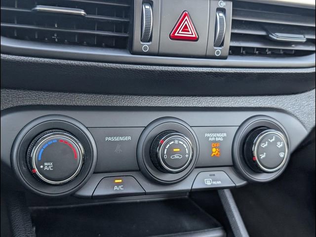 Used 2023 Kia Forte LXS image 13