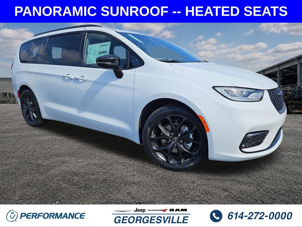 New 2026 Chrysler Pacifica Select w/ S Appearance Package