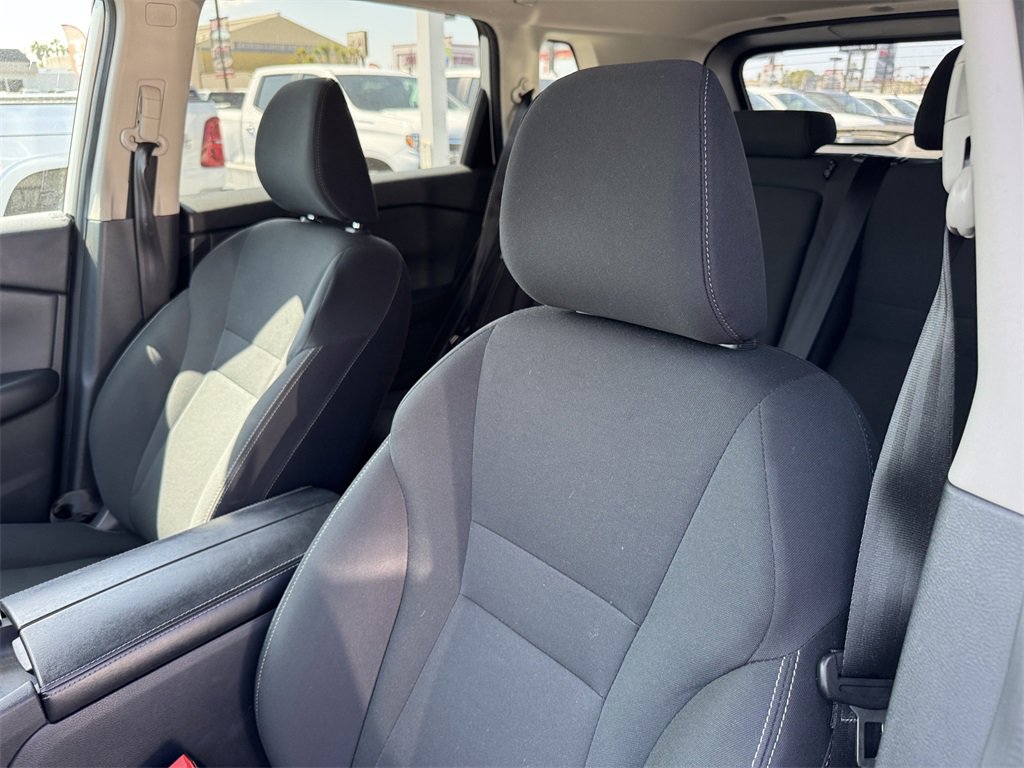 Used 2024 Nissan Rogue S image 7