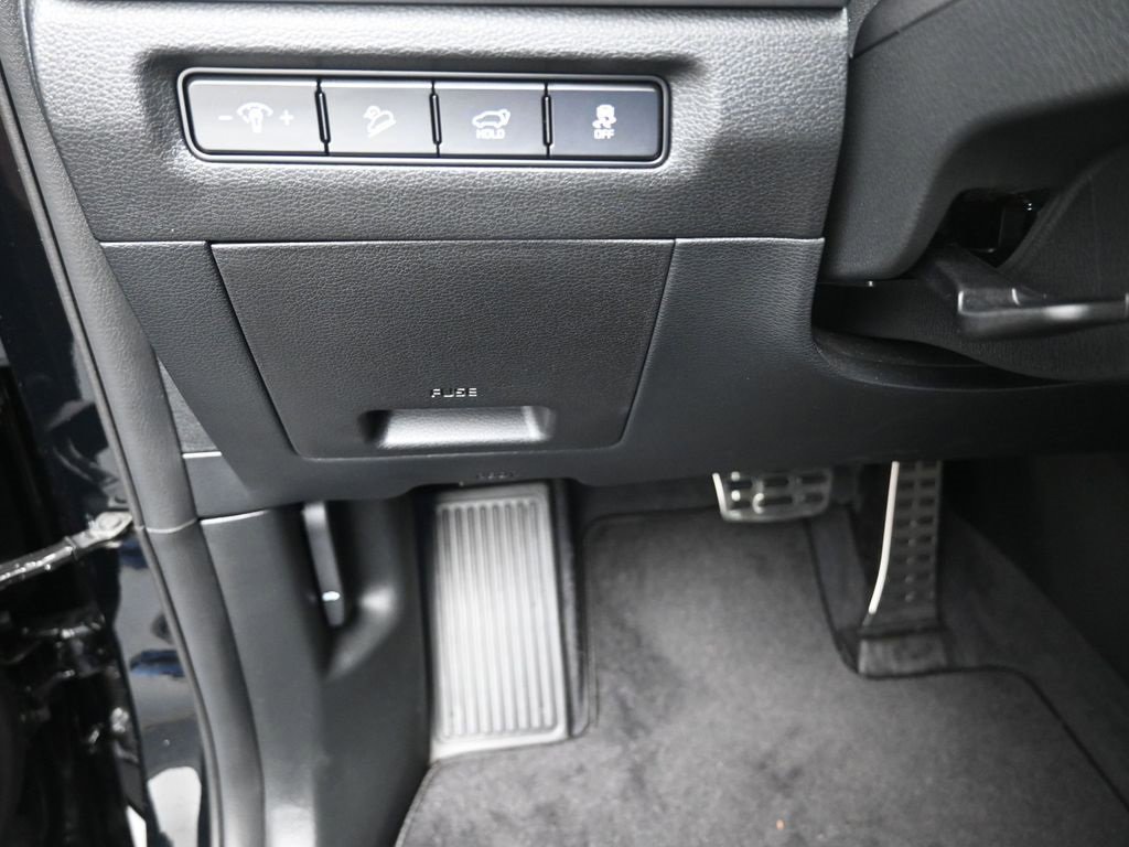 Used 2025 Kia Telluride SX image 16