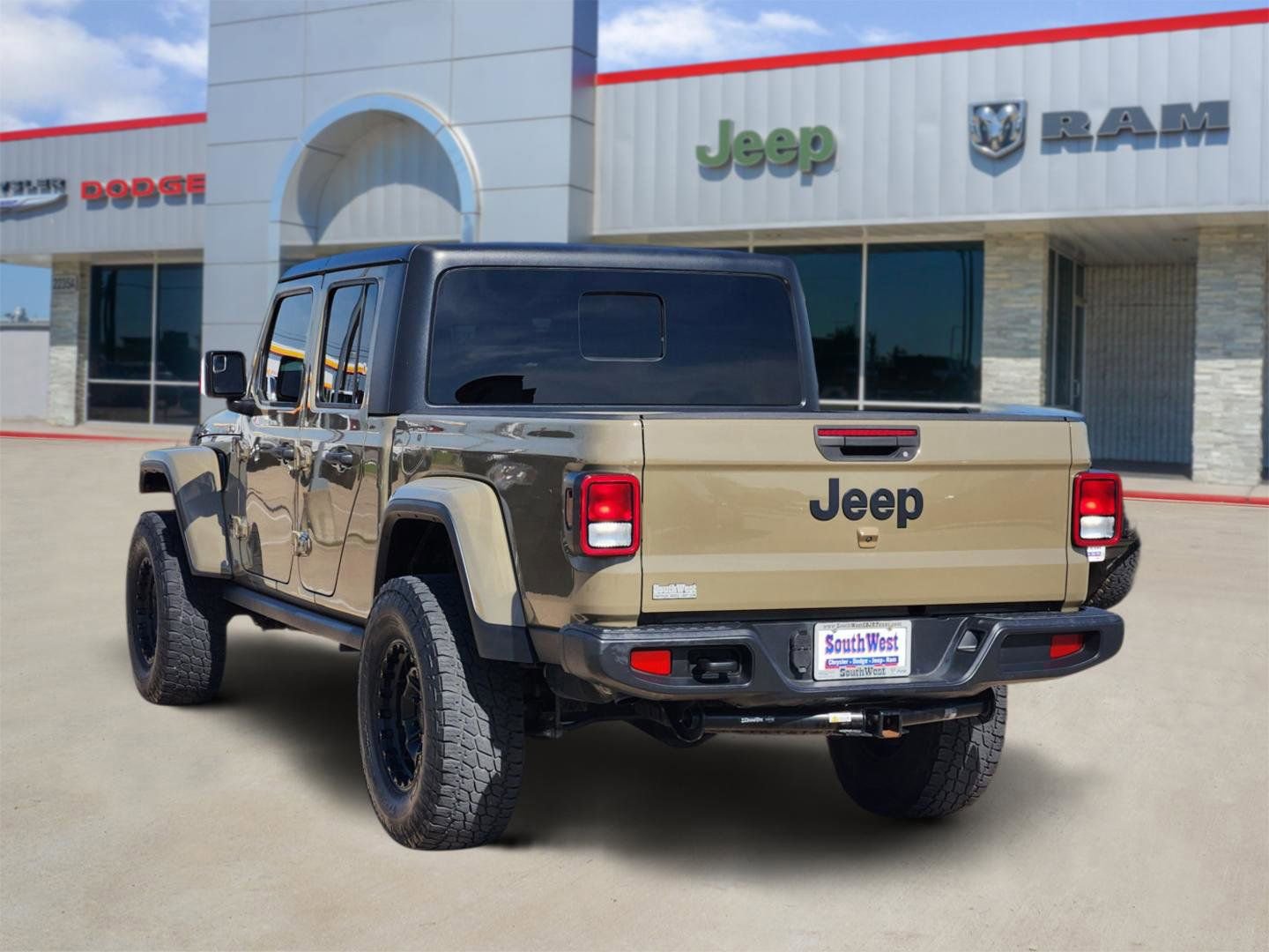 Used 2020 Jeep Gladiator Sport w/ Quick Order Package 24S AWD/4WD image 4