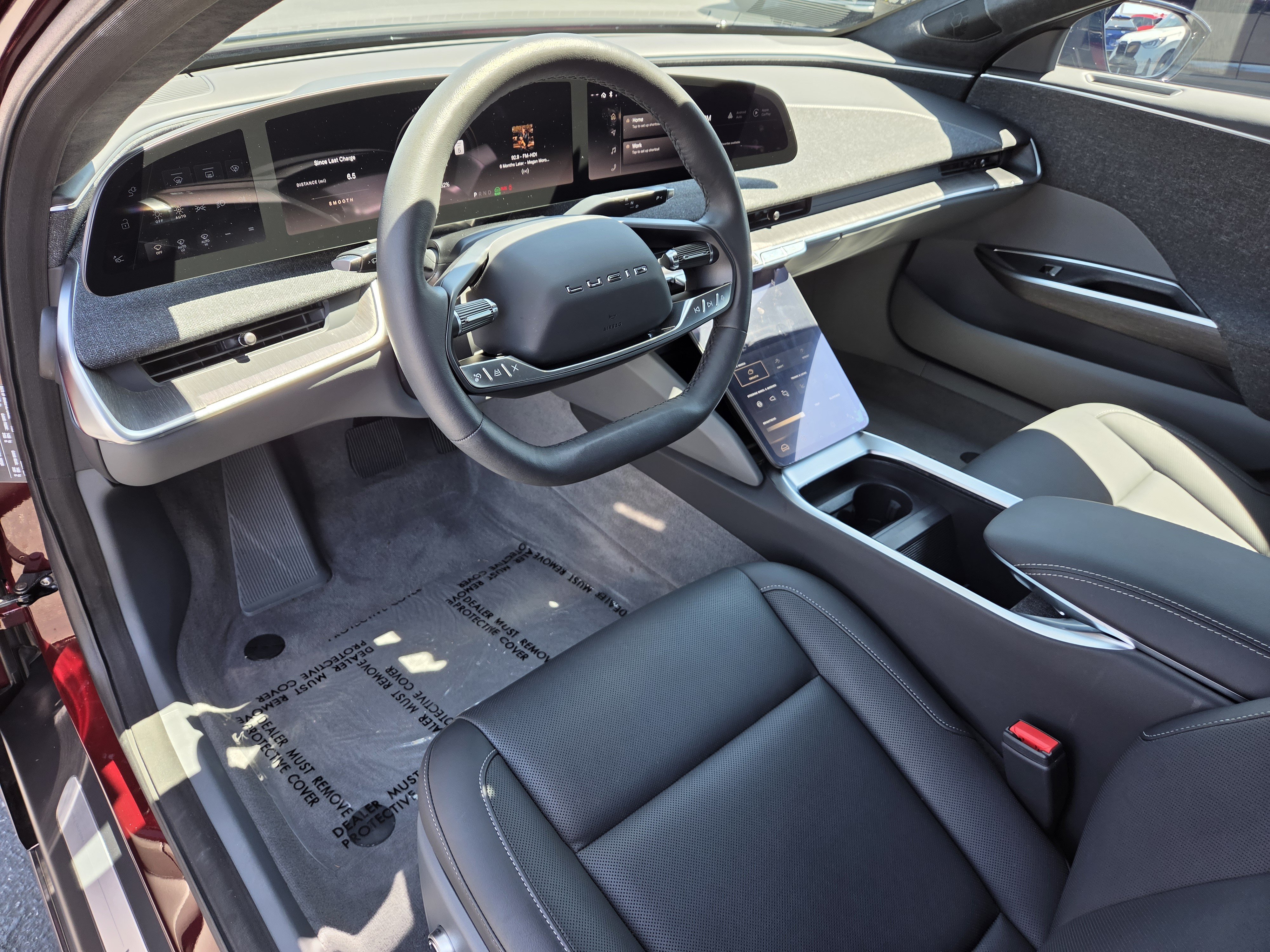 Used 2024 Lucid Air Touring AWD/4WD image 16