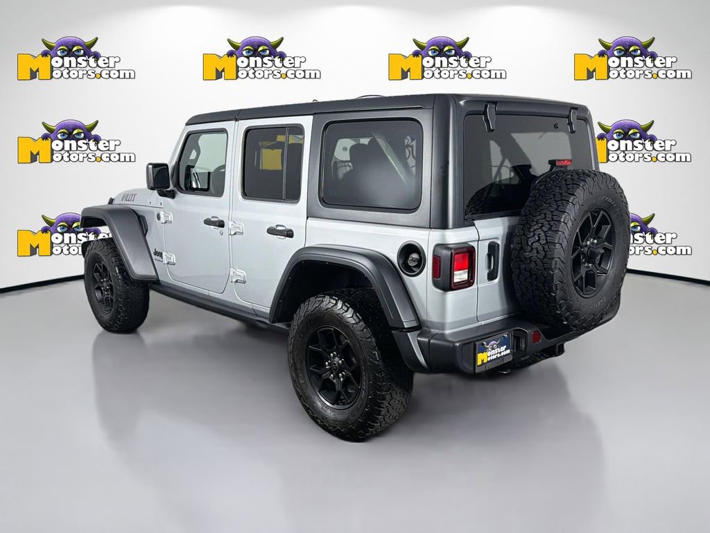Used 2024 Jeep Wrangler Willys image 7