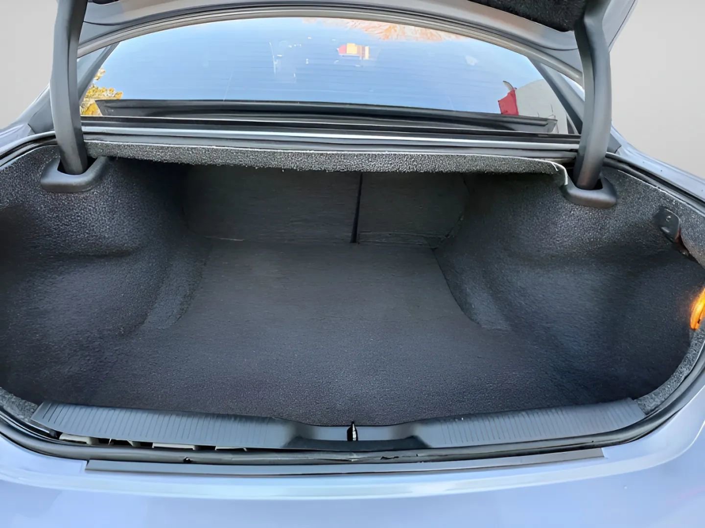 Used 2018 Dodge Charger SXT Plus RWD image 22