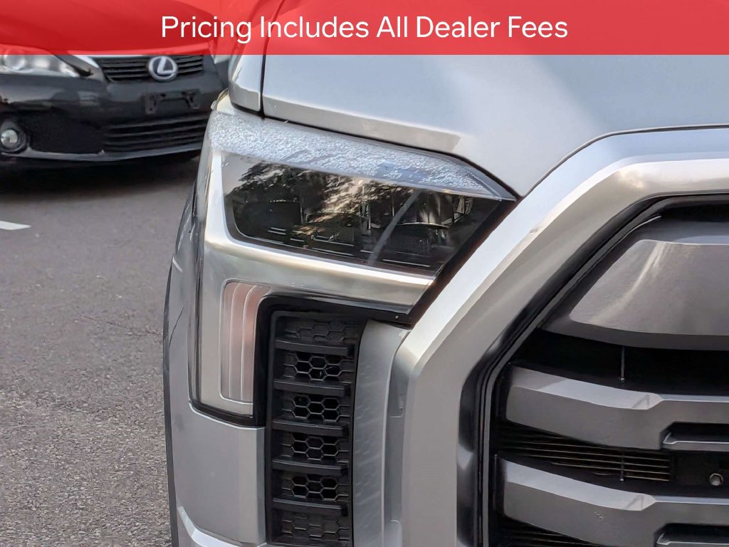 Used 2024 Toyota Tundra Limited w/ Power Package AWD/4WD image 11