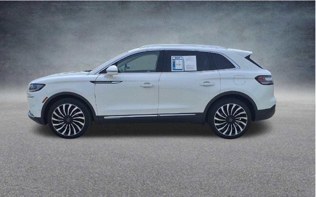 Used 2023 Lincoln Nautilus Black Label AWD/4WD image 4