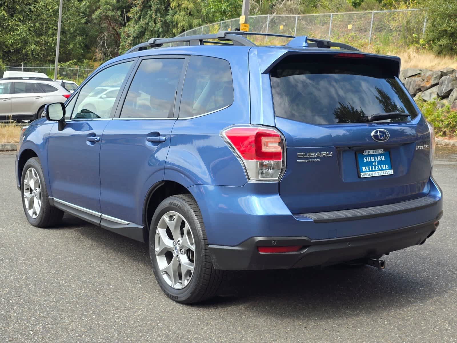 Used 2018 Subaru Forester 2.5i Touring AWD/4WD image 4