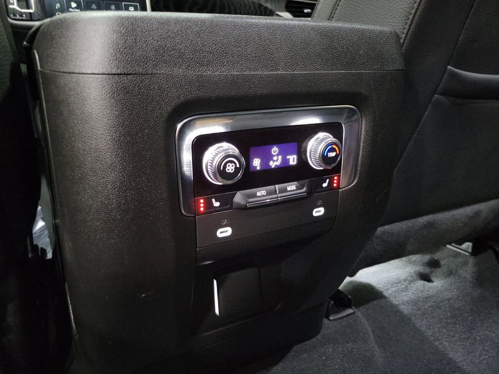 Used 2024 GMC Yukon XL Denali w/ Max Trailering Package image 23