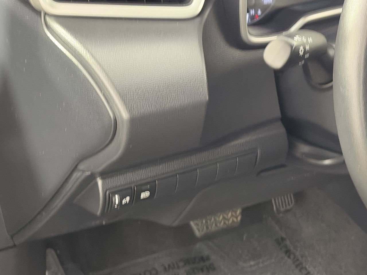 Used 2026 Toyota Corolla SE FWD image 12