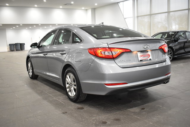 Used 2017 Hyundai Sonata SE image 9