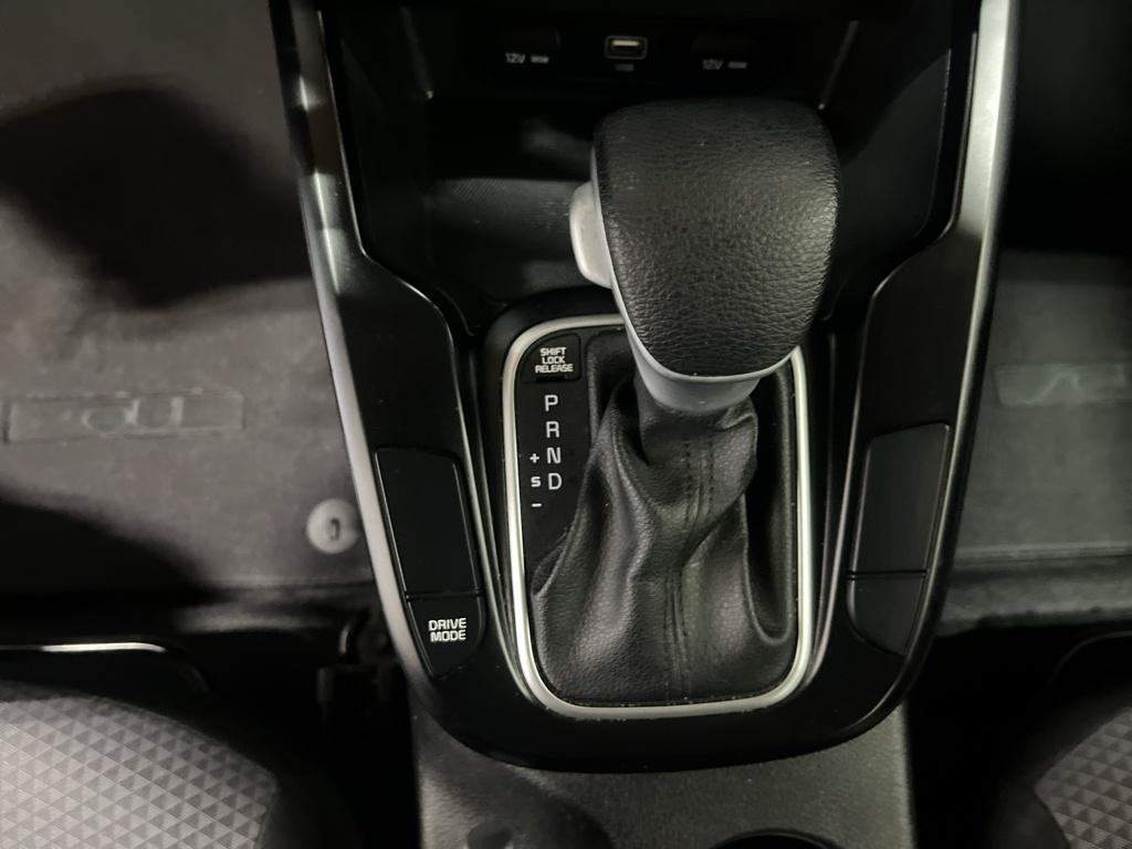 Used 2023 Kia Soul LX FWD image 16