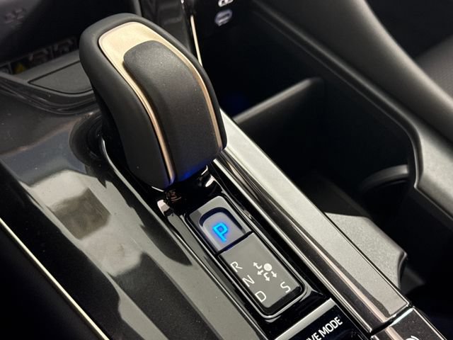 New 2026 Toyota Crown Signia AWD/4WD image 27