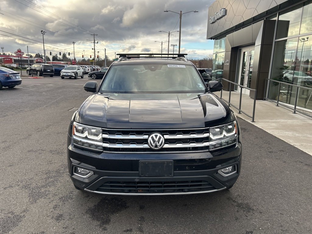 Used 2018 Volkswagen Atlas SEL Premium image 2