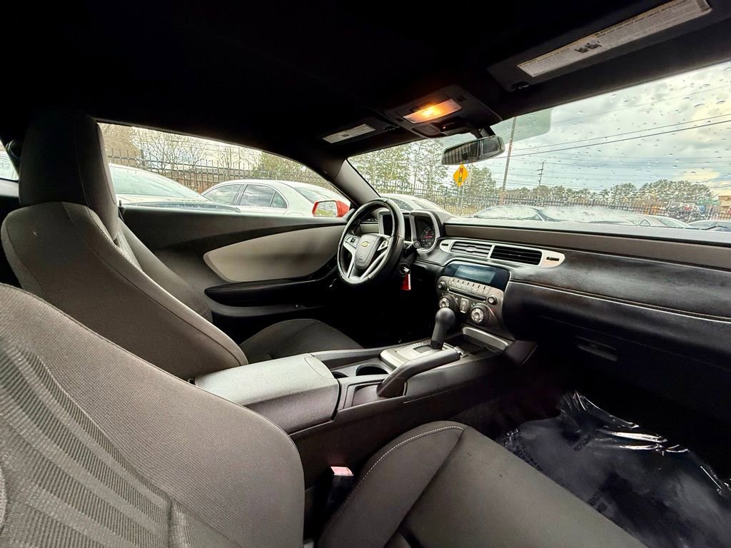 Used 2013 Chevrolet Camaro LS image 26